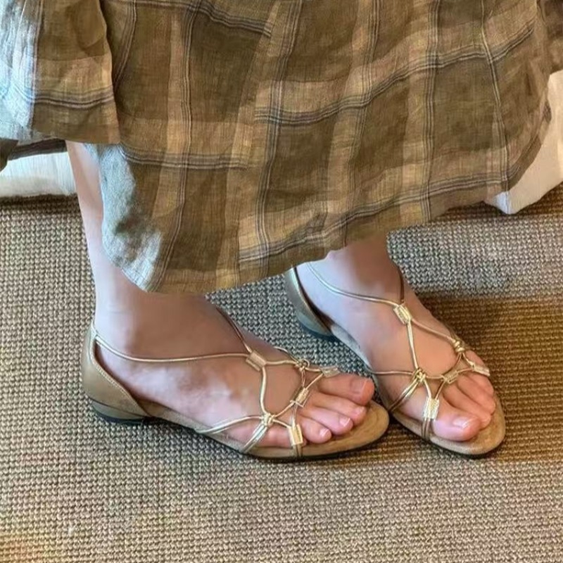 Schlanke Riemchen-Sandalen mit – Resistance Bands Bewertung und Preis